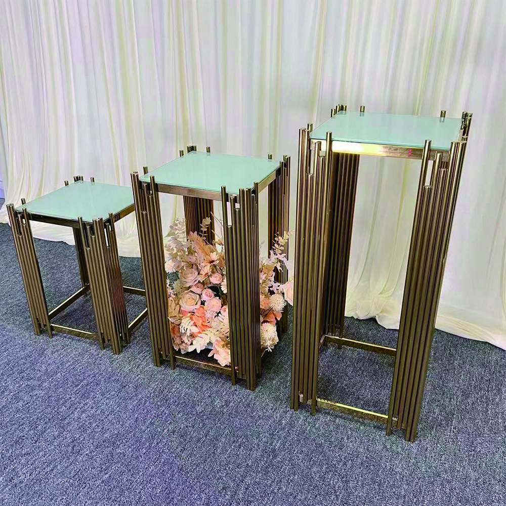 Luxury Gold Metal Pillars Cake Dessert Cylinder Pedestal Stand Plinth Good Quality Party Supplies For Wedding Decoration