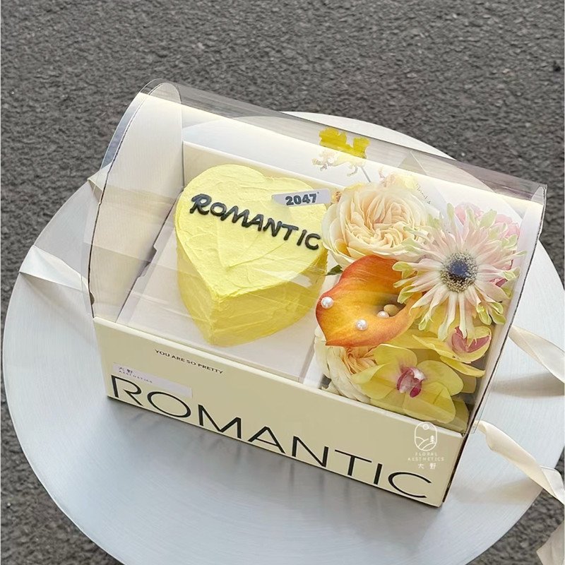 Handheld Flower Cake Box Souvenir Holiday Cake Gift Box Transparent Flower Packaging Box Valentine's Day Supplier