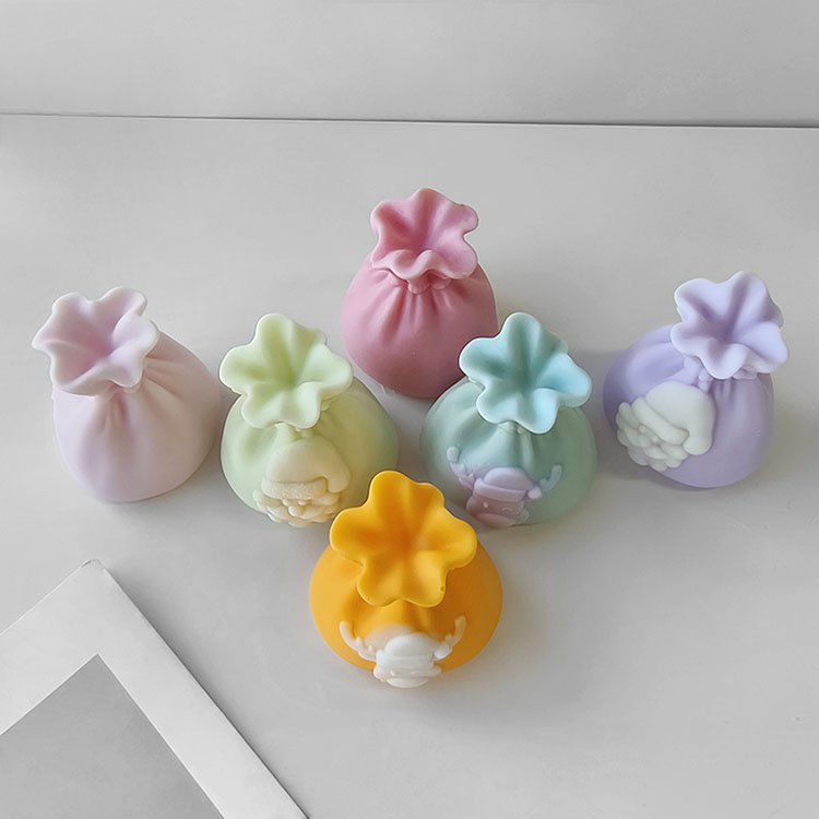 YS Christmas Gift Bag Silicone Candle Mold Christmas Elk Decorations Gift Casting Mould DIY Handmade Aromatherapy Candle Making