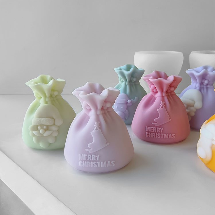 YS Christmas Gift Bag Silicone Candle Mold Christmas Elk Decorations Gift Casting Mould DIY Handmade Aromatherapy Candle Making