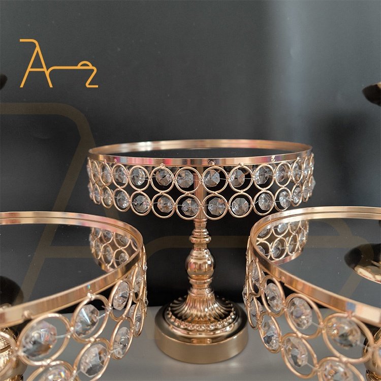 Luxury golden storage rack dessert cakes stands 3 tier metal cake stand for home and wedding decoration