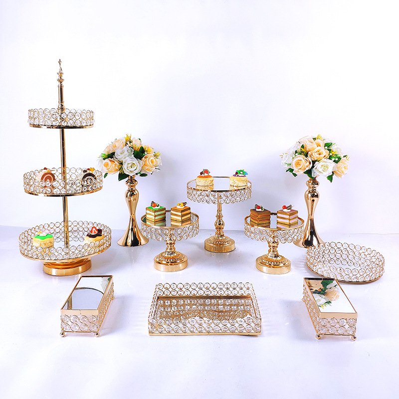 Luxury 3 to 16 pcs Crystal Round Candy Cake Stands , Party Wedding Props Gold Silver Cupcake Dessert Decorating Supplies