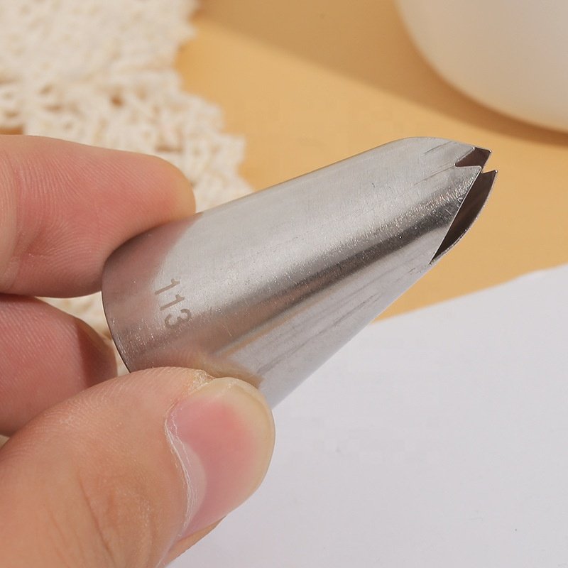 113# Medium Size Leaf Bowknot Piping Icing Nozzle Seamless Stainless Steel 304 Frosting Tip DIY Baking Decorating Supplies