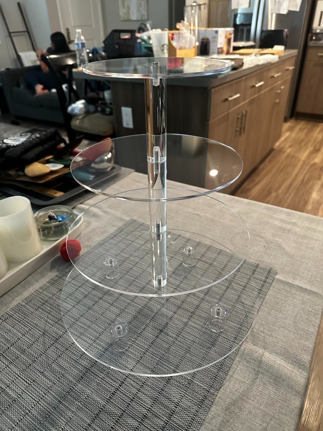 4 Tier Cupcake Stand Round Acrylic Cupcake Tower Multi Tiered Circle Cake Stand Large Clear Cupcake Holder for Dessert Display