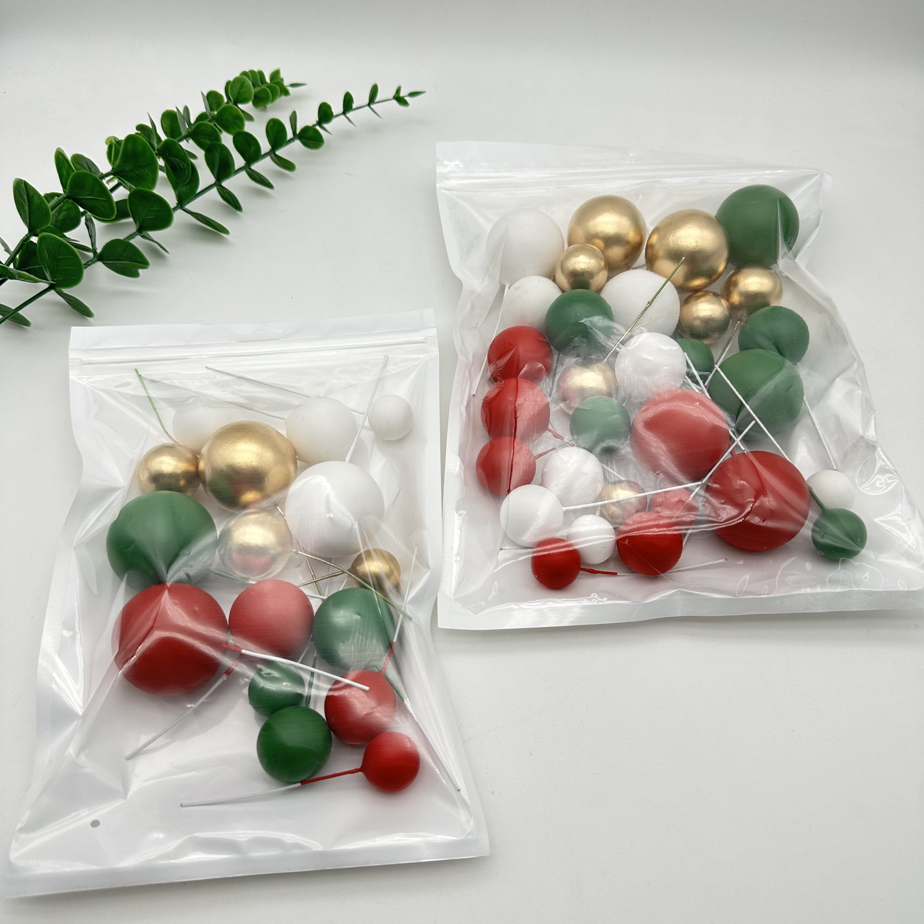 32Pcs Red Green White Gold Foam Ball Cake Topper Decorations for Christmas Party Birthday Cake Decorating