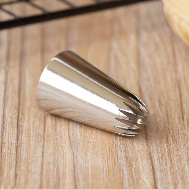 15 Teeth Stainless Steel Cake Nozzle 6B Cream Icing Piping Tips Baking Decorating Nozzles