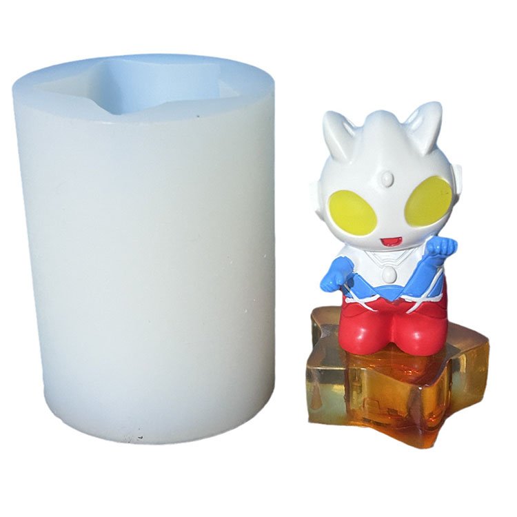 YS three-dimensional Cartoon Characters Series Candle Silicone Mold DIY Desktop Aromatherapy Ornament Key Buckle Birthday Gift