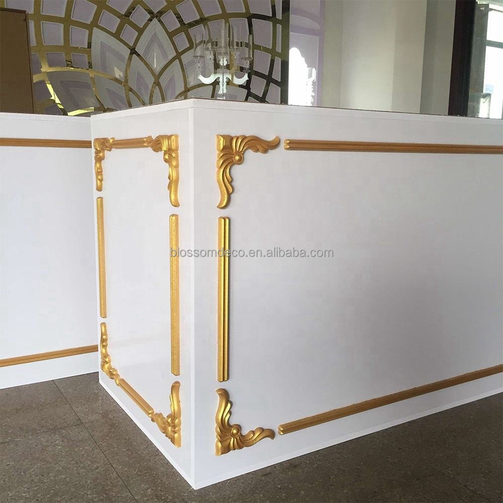 White glossy bridal table Luxury royal style rectangular gold pvc white acrylic wedding decoration