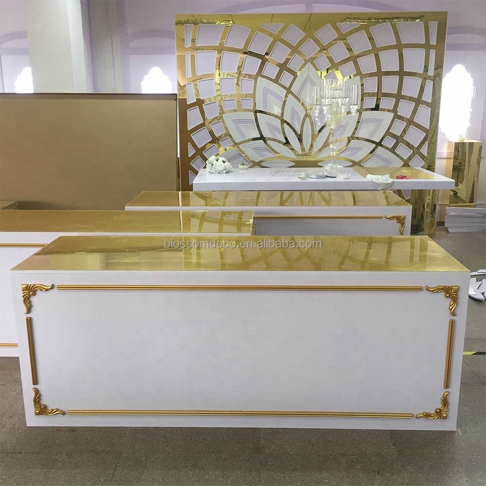 White glossy bridal table Luxury royal style rectangular gold pvc white acrylic wedding decoration