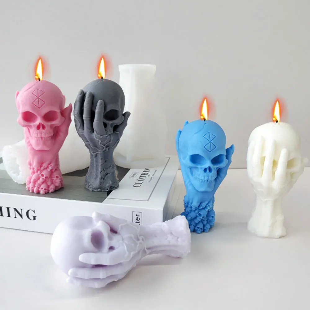Human Skeleton Holding Skull Candle Halloween Decor Thrilling Zombie Hand Painting Plaster Silicone Mold Emulation Festival Gift