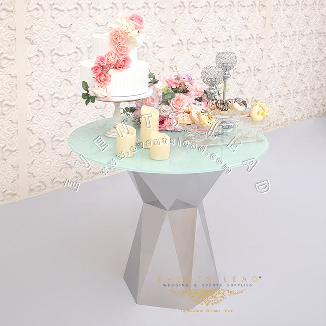 Silver base round top simple high tables for cakes birthday display bridal cake tables