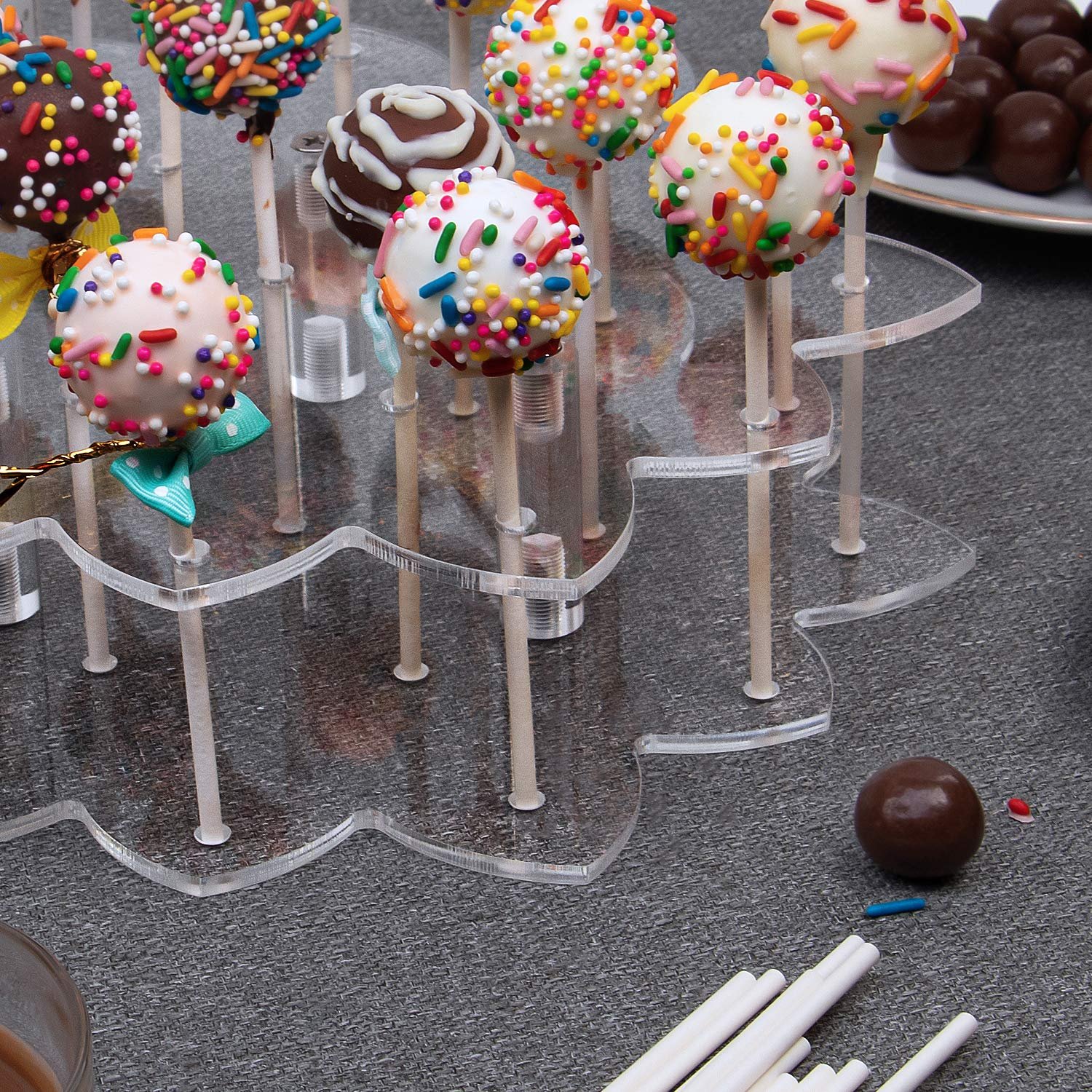 Factory wholesale 16 Hole Halloween Christmas Candy Decorative Acrylic Cake Pop Display Stand for Weddings Birthday Parties