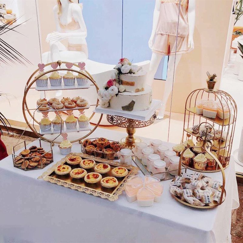 Wedding Dessert Table Golden Cake Stand Creative Wedding Table Props Retro Cake Plate Dessert Display Stand