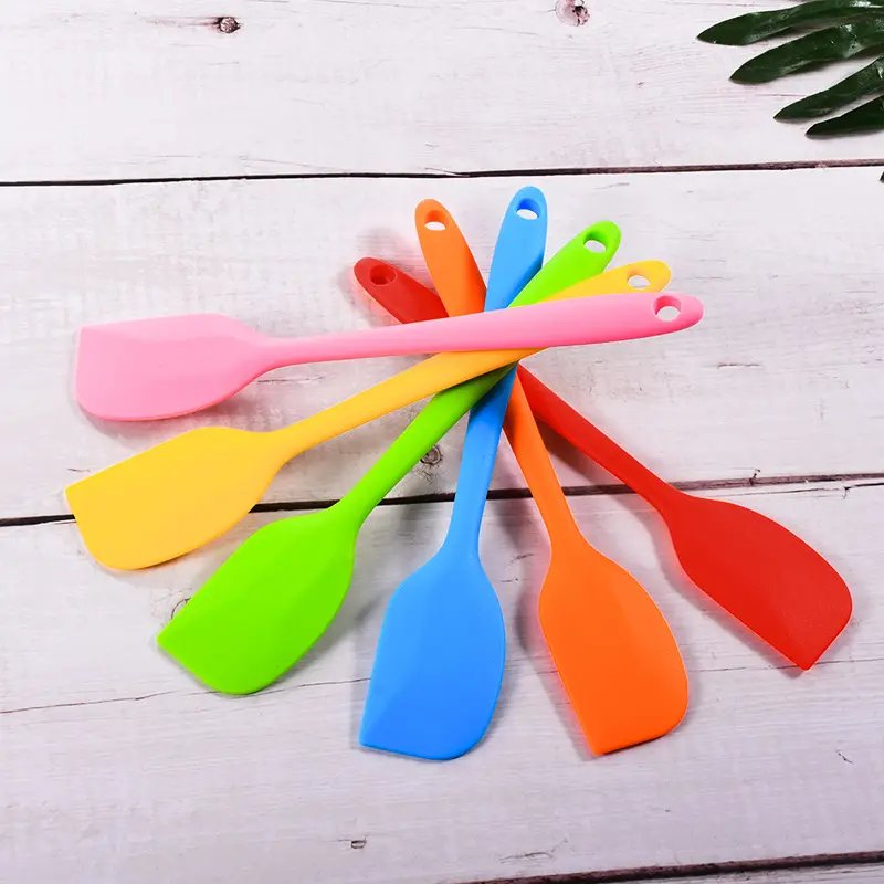custom 8 inch silicone butter knife cream cake baking supplies Non Stick Pastry Baking Cooking Utensil Silicone Scraper Spatula