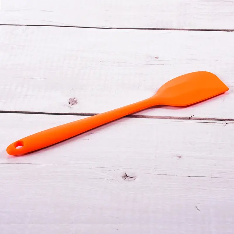 custom 8 inch silicone butter knife cream cake baking supplies Non Stick Pastry Baking Cooking Utensil Silicone Scraper Spatula