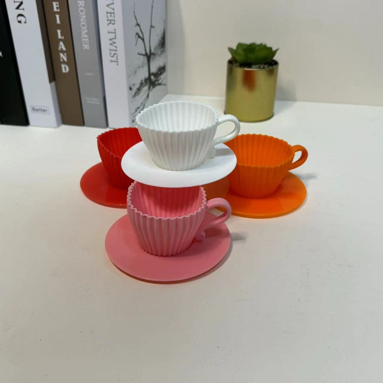 4PCS Reusable Colored Silicone Cake Cups and Muffin Cup Molds Egg Tart and Jelly DIY Afternoon Tea for Home Use