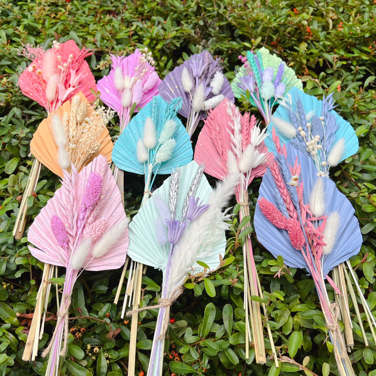 Wholesale Cake decorations supplies dried flower cake topper palm leaf bouquet cupcake topper happy birthday cake toppers