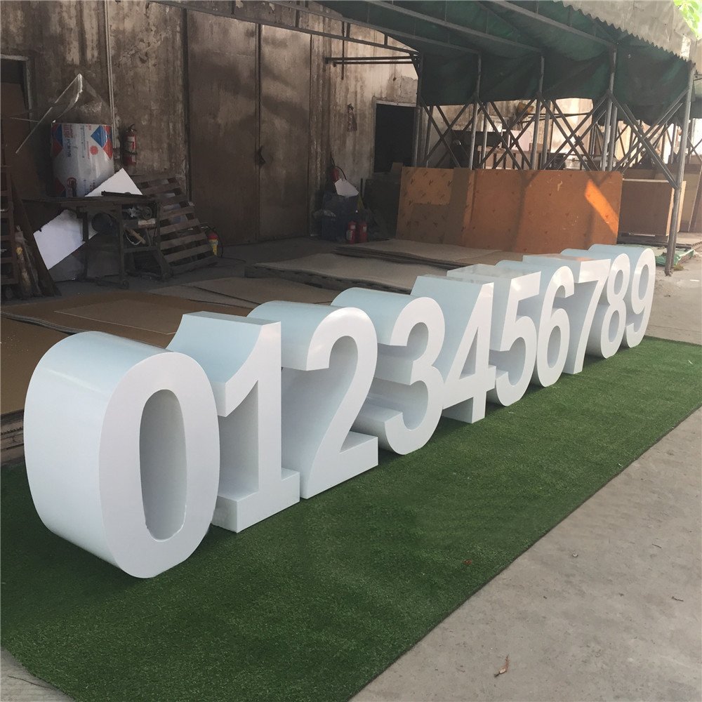 luxury LOVE Letter Table Wedding Love Baby Number Table Supplier Wedding Backdrop Letter Table With Acrylic Desktop Supplies