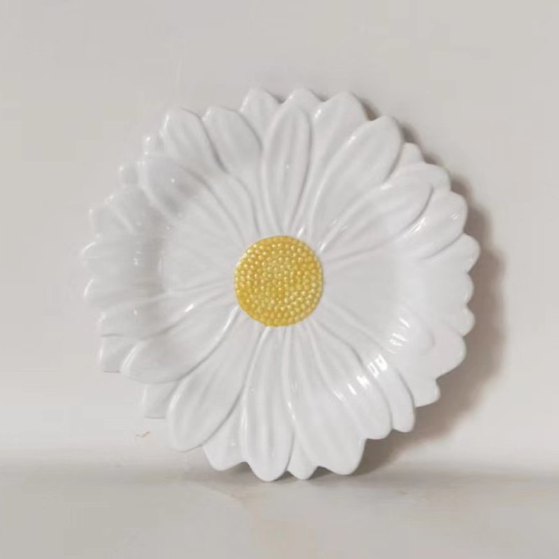 Assorted Color White Pink Yellow Flower Shape Decorative Dinnerware Ceramic Dessert Cake Plate Dish for Restaurant Wedding Party