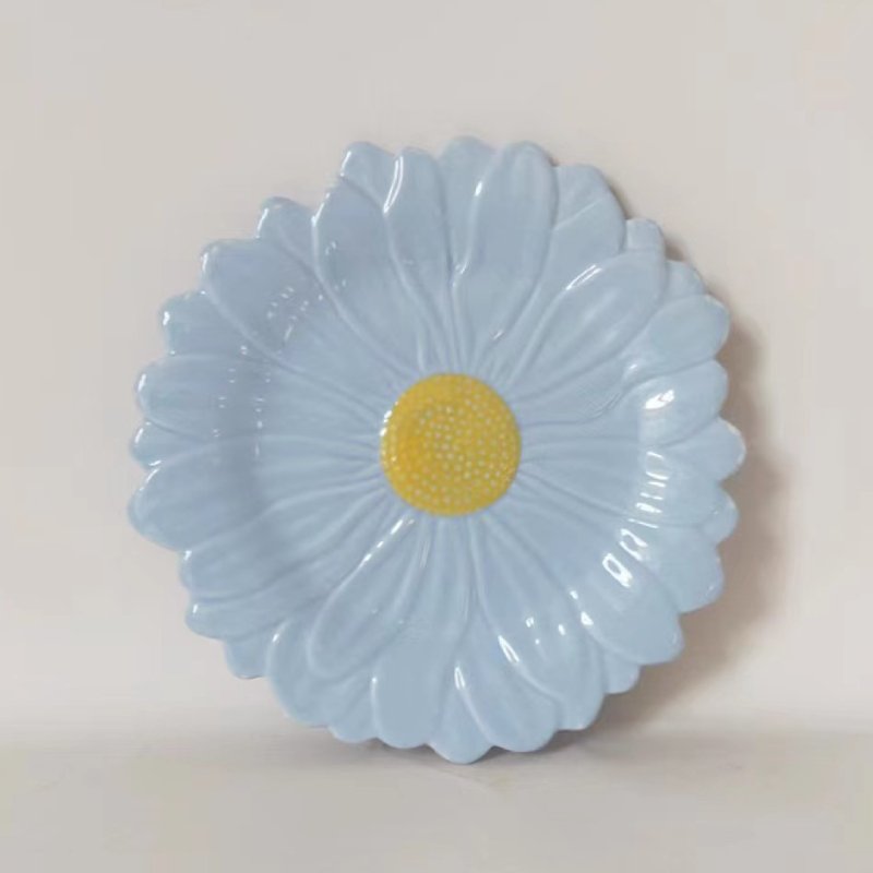 Assorted Color White Pink Yellow Flower Shape Decorative Dinnerware Ceramic Dessert Cake Plate Dish for Restaurant Wedding Party