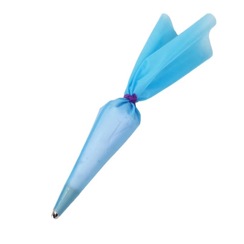 Wholesale Large TPU Reusable Cake Pastry Bags New Food Grade Supplies for Baking & Dessert Disposable Piping Bags