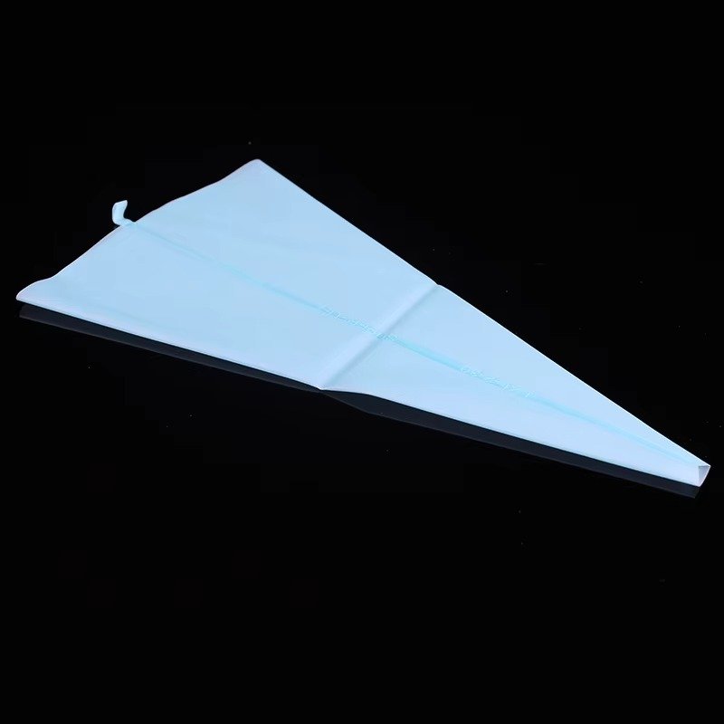 Wholesale Large TPU Reusable Cake Pastry Bags New Food Grade Supplies for Baking & Dessert Disposable Piping Bags