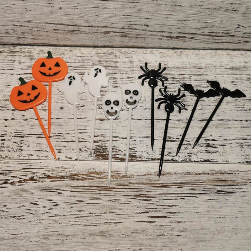 Cake decorations Halloween themed plastic fruit inserts cupcakes Plug-in cake decorations party supplies for party decorations