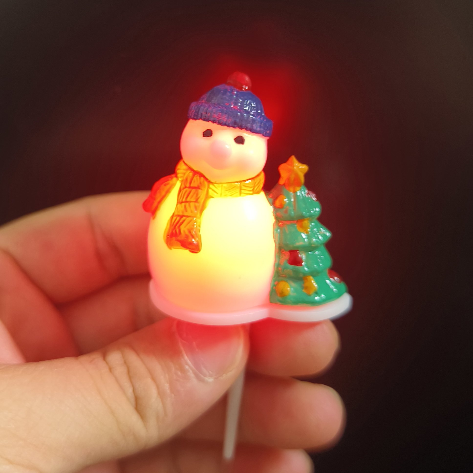 LED shinning Christmas Cake Decoration Plastic Snowman Cake Topper 2024 New Christmas Cake Decorating Supplies