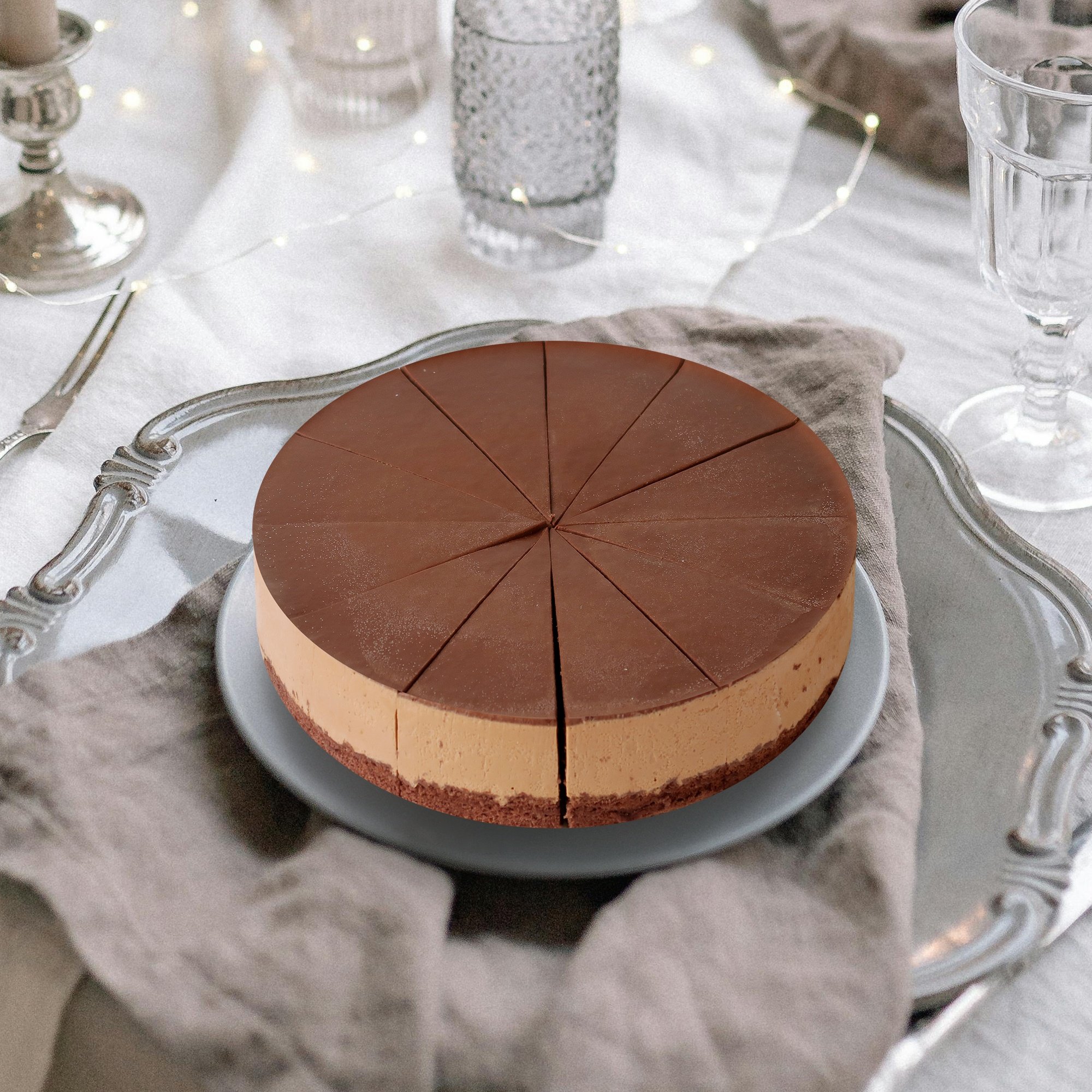 Mousse Date Delicious Hotel 7-inch Chocolate Mousse