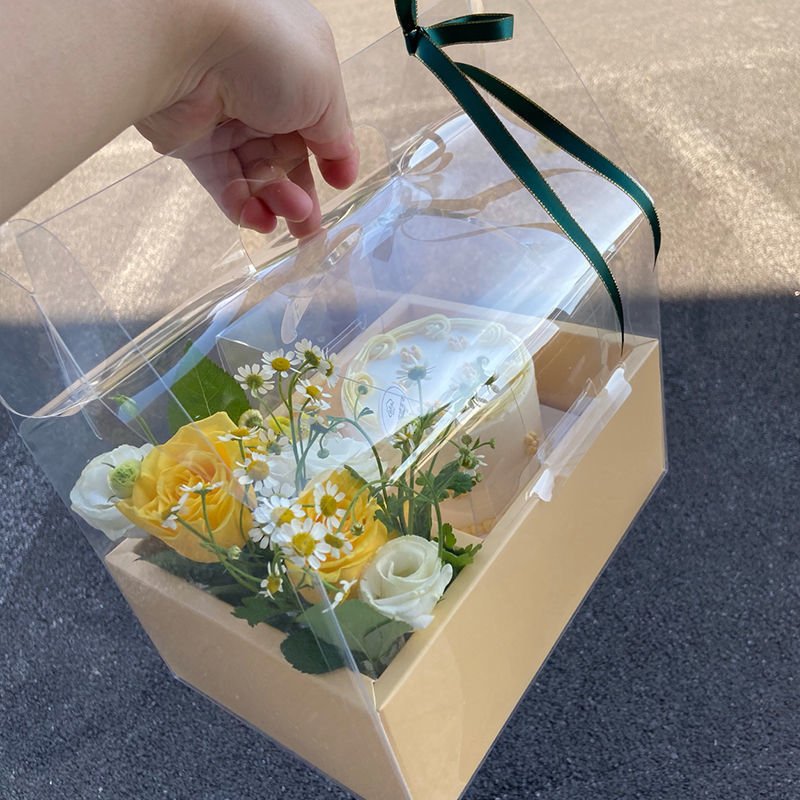 Flower cake box Christmas Valentine's creative floral gift box hand-held transparent baking cake gift box suppliers