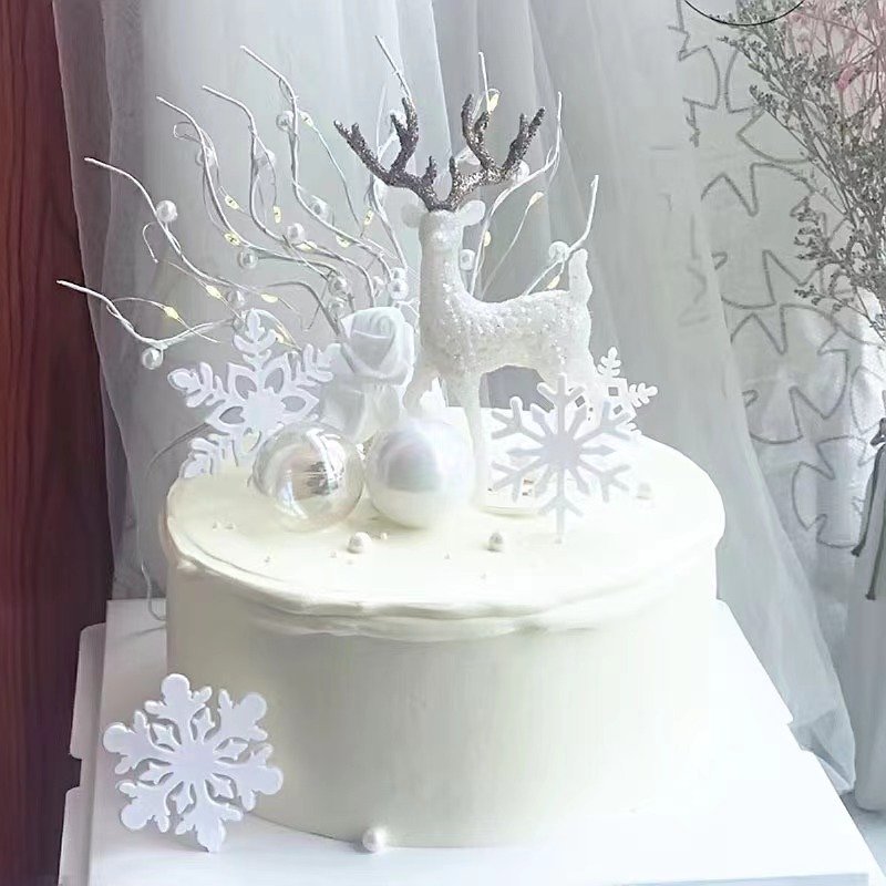 hot selling 1pcs Sparkling plastic Christmas Deer birthday decoration baking decoration Christmas crystal deer cake topper