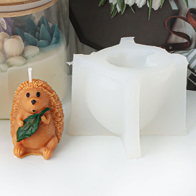 Hedgehog Family Silicone Candle Mold Animal Gypsum Ornaments Home Decorations Casting Mould DIY Aromatherapy Candle Making Tool