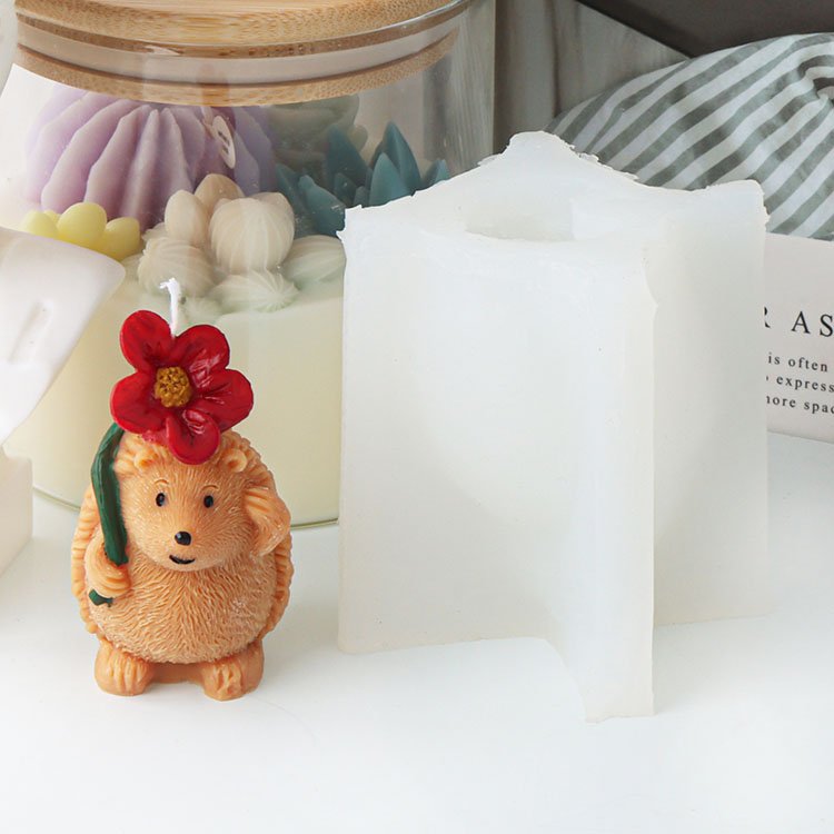 Hedgehog Family Silicone Candle Mold Animal Gypsum Ornaments Home Decorations Casting Mould DIY Aromatherapy Candle Making Tool