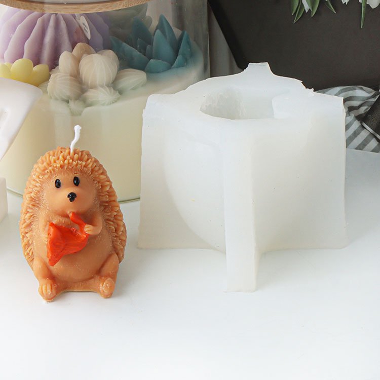 Hedgehog Family Silicone Candle Mold Animal Gypsum Ornaments Home Decorations Casting Mould DIY Aromatherapy Candle Making Tool