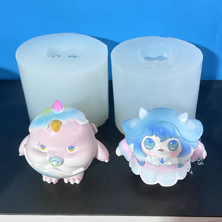 3D Cute Doll Candle Silicone Mold DIY Aromatherapy Ornament Gypsum Mold Keychain Pendant Children's Gift Blind Box Desktop Decor