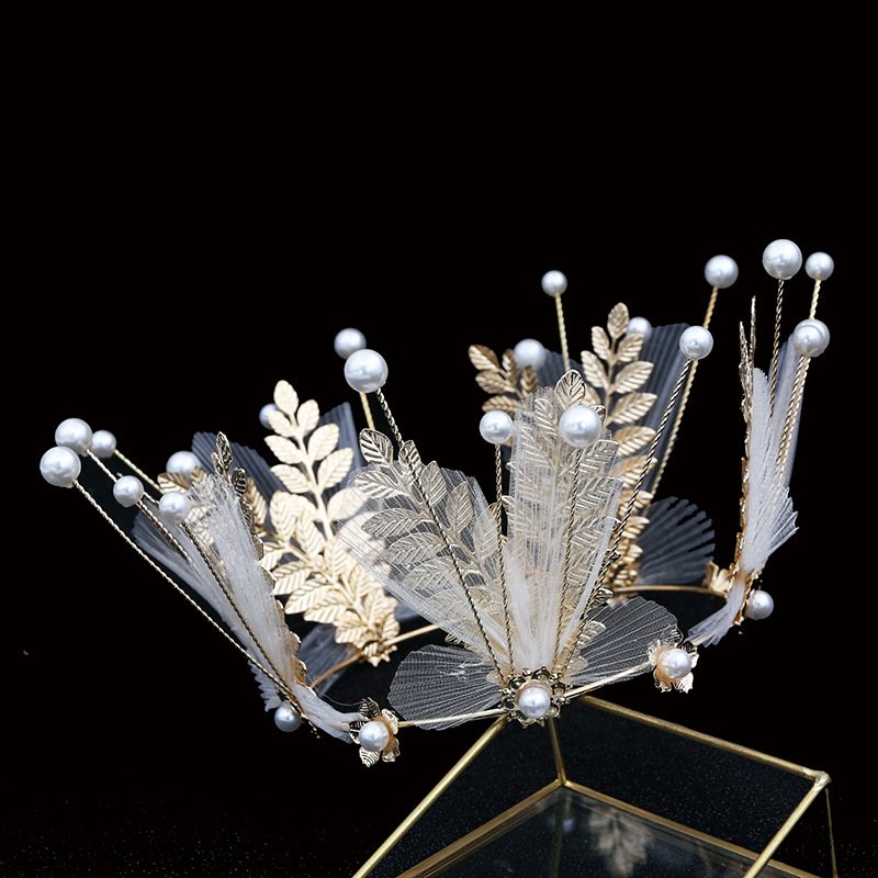 Hot selling cake topper decoration for happy birthday cake decorating supplies crown cake topper