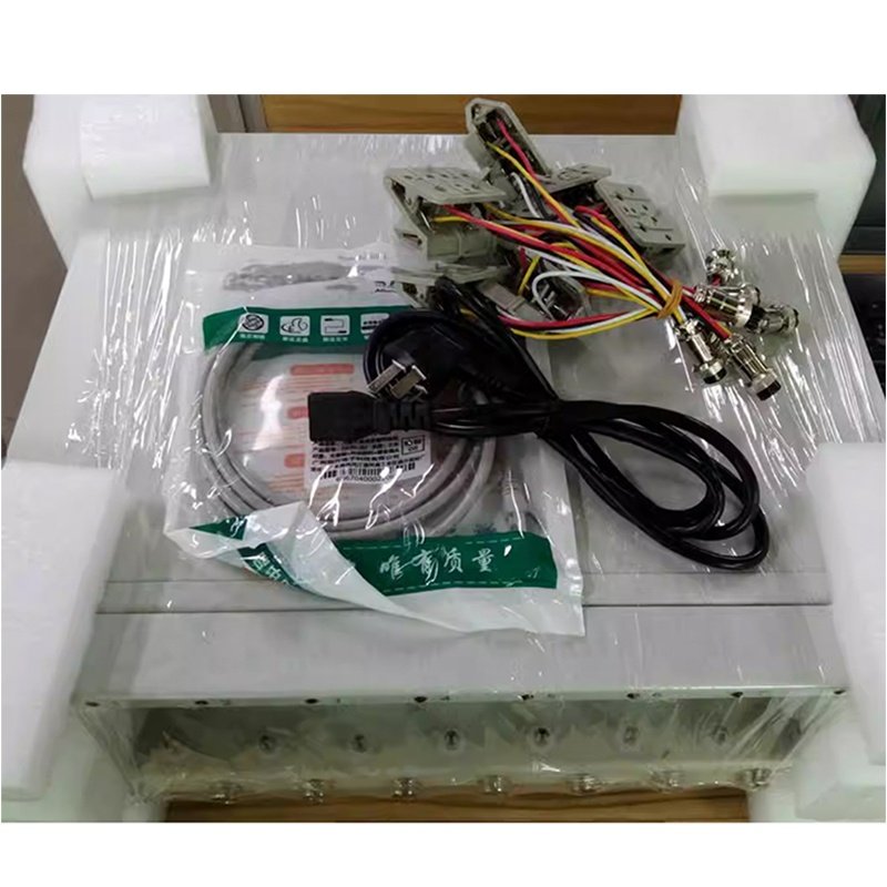 8 Channels 5V 3A 6A Battery Cell Charge and Discharge Analyzer for 18650 Cylindrical Pouch Coin Cell EV Battery Capacity Tester