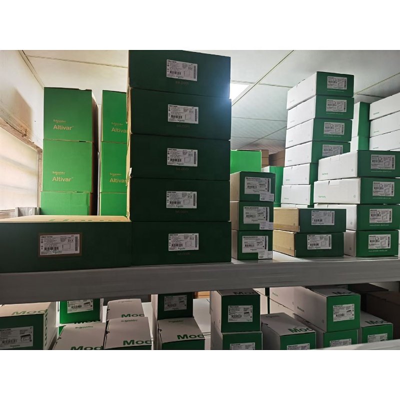 New Original PacDrive LMC600CAA10000 lMC600CAA100000 PLC Controller In stock