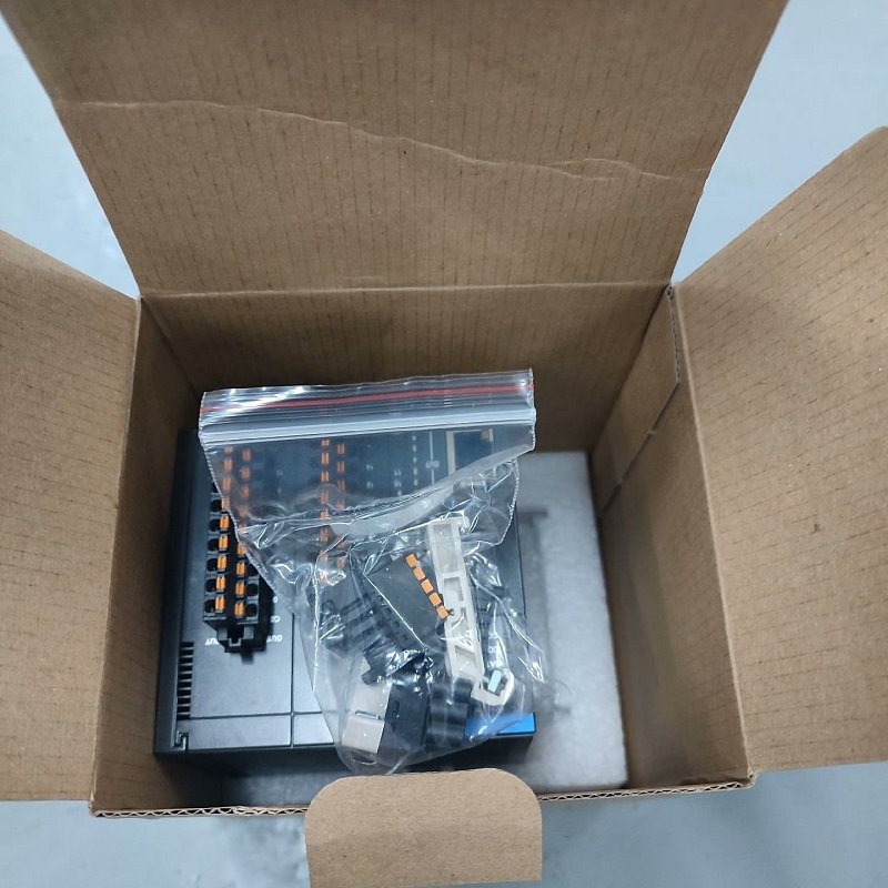 AS332P-A New and Original AS332P-A PLC PAC Dedicated Programming Controllers AS300 CPU - 16 DI, 16 DO, PNP SO