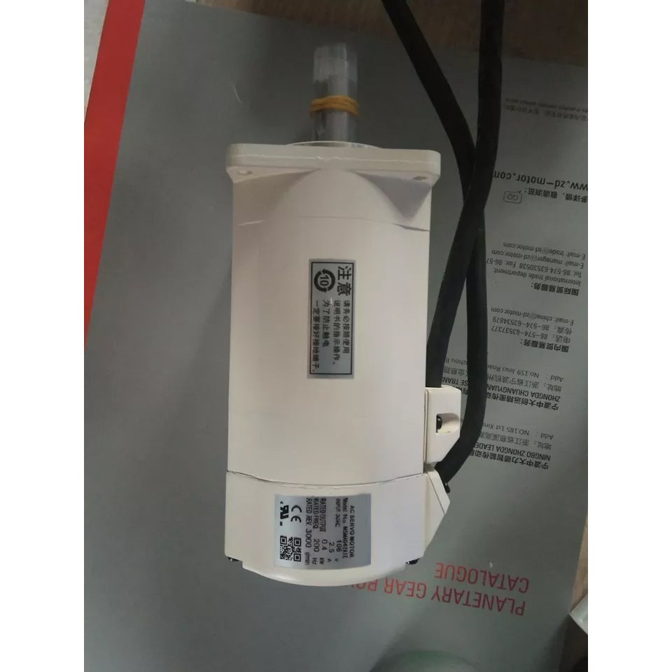 100% Original Unopened AC Servo Motor MSMA042A1E 3-7 Days DHL Delivery for PLC PAC & Dedicated Controllers