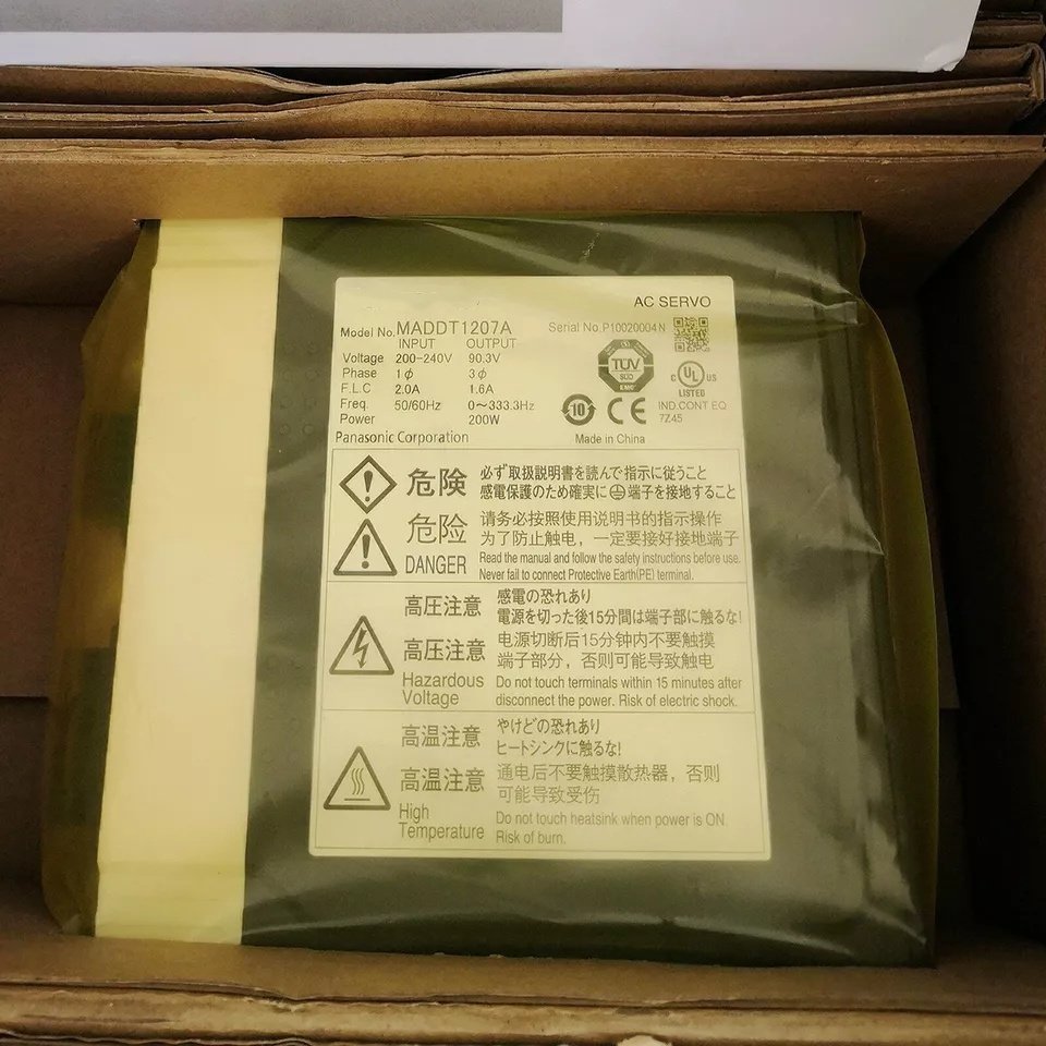 MADDT1207 Original Server Driver Gold Seller PLC & PAC Dedicated Controller New & Original from Warehouse Stock