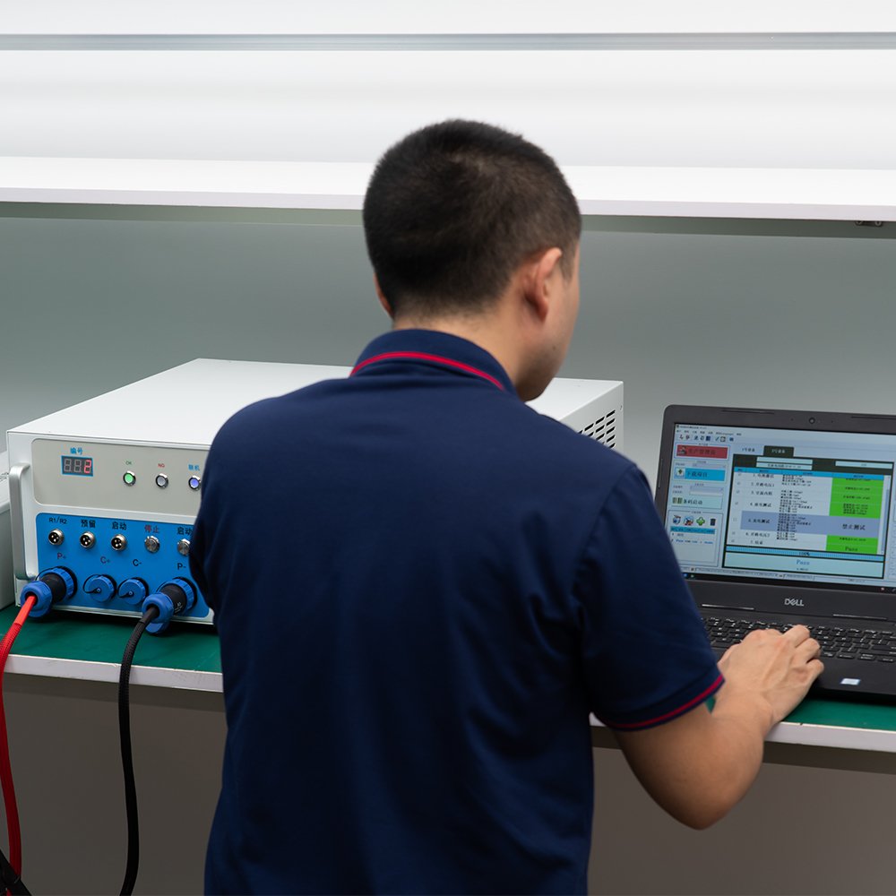Hot Selling Channel Battery Testing Equipment Lithium Battery Comprehensive Testers With Software