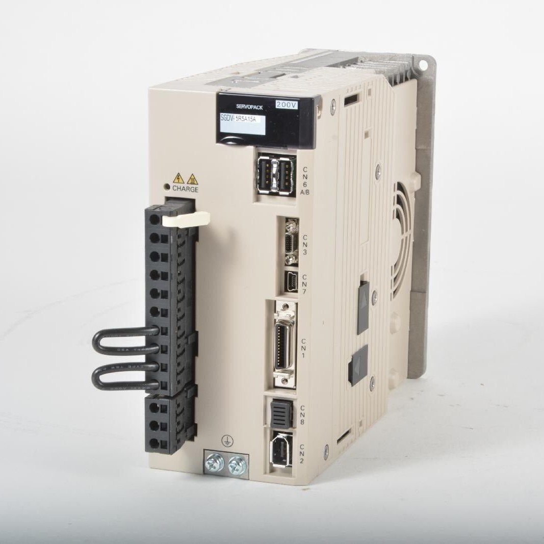 SGDV-5R5A15A New In-Box Servo Driver PLC PAC & Dedicated Controllers Expedited Shipping