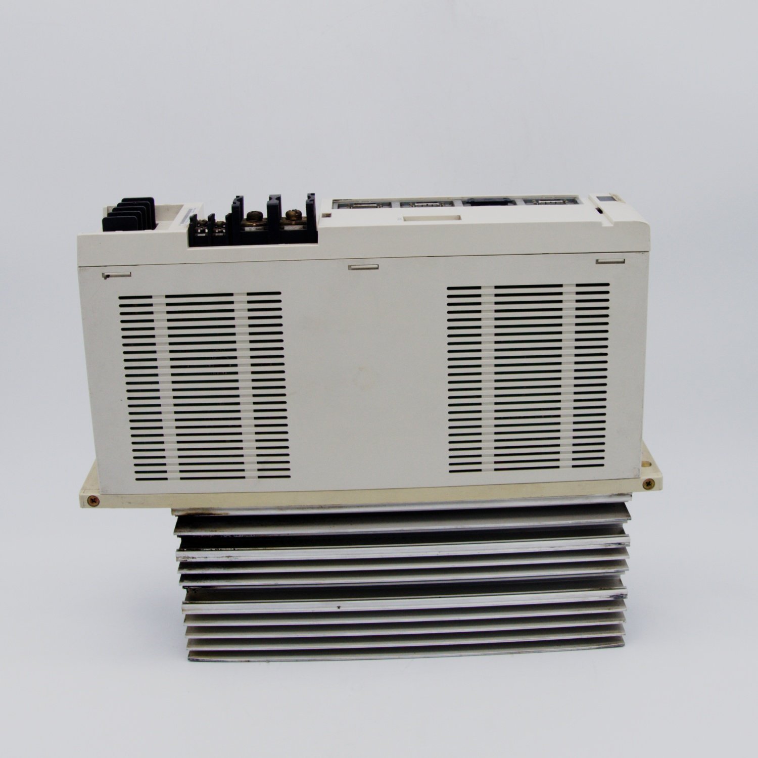 Mitsubishi MDS-A-CR-75 & MDS-A-SP-55 Spindle Units Good Condition PLC PAC & Dedicated Controllers