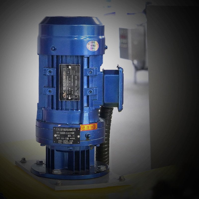 Integrated manufacturer water treatment scale inhibitor flocculant dosing system for liquid dosing