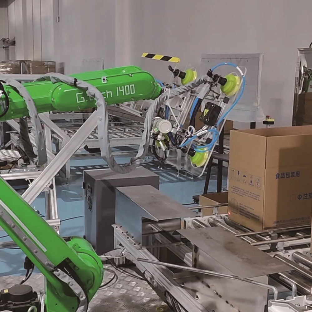High Throughput Multi-Purpose Automatic Horizontal Package Wrapping Machine for IML plastic containers