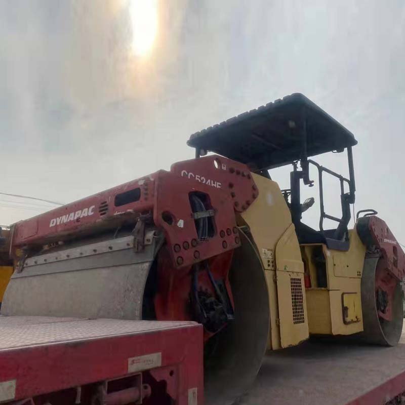 used DYNA PAC (CC524HF) 6 ton hydraulic ground compact construction machine vibratory road roller compactor