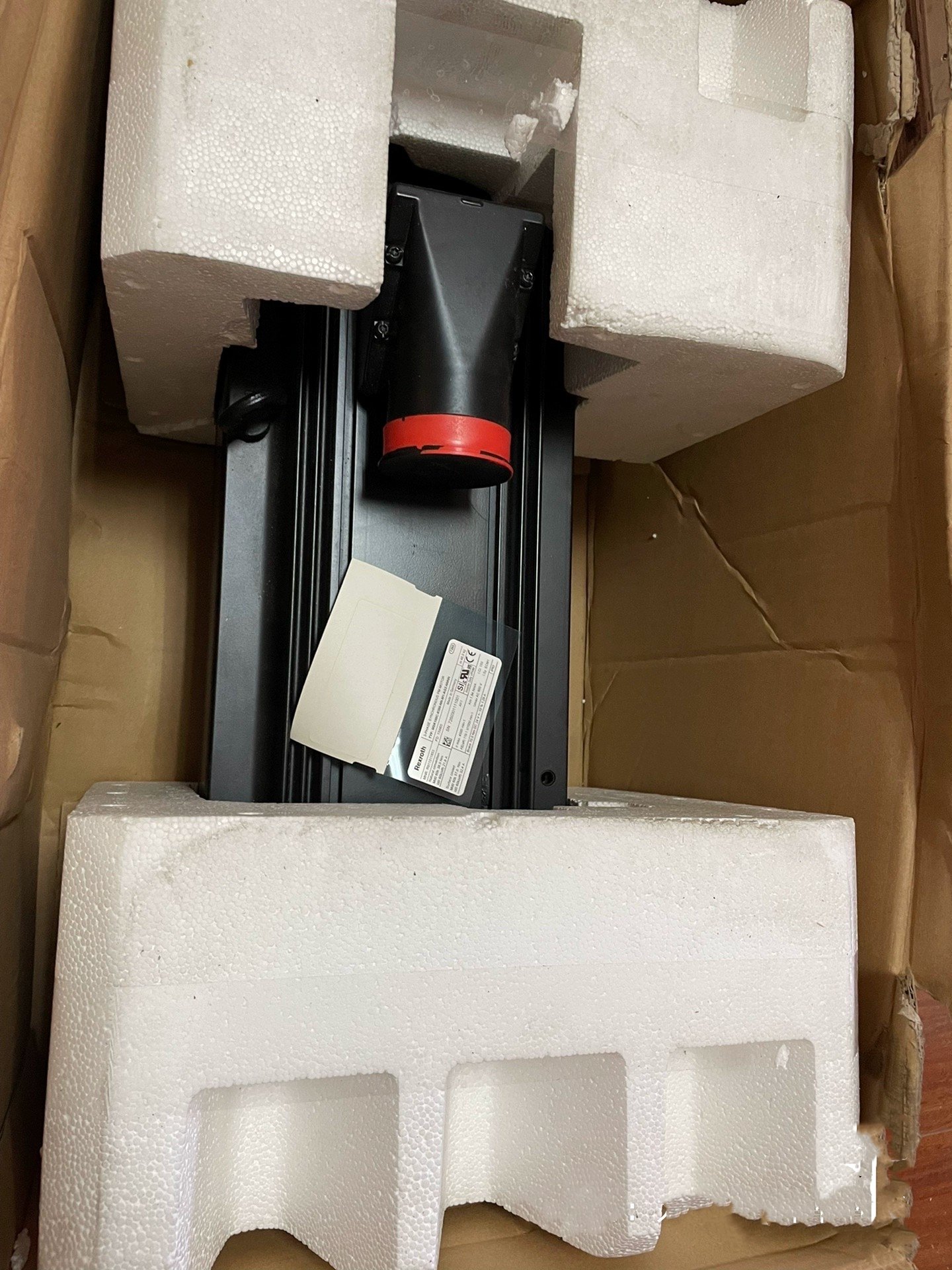 Top sell MSK040B-0600-NN-M1-UP1-NNNN servo motor Innovative three-phase motor With one year Warranty
