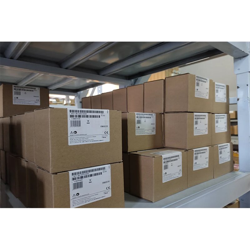 New Original 6GK7243-1EX01-0XE0 S7-200 Communication Module PLC PAC & Dedicated Controllers Stock in Warehouse