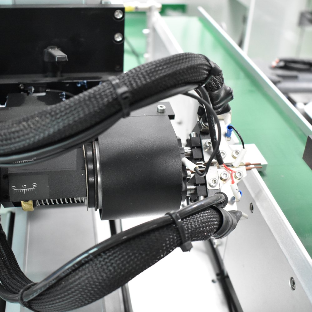 18650 power battery pack high-precision welding lithium battery spot welding machine